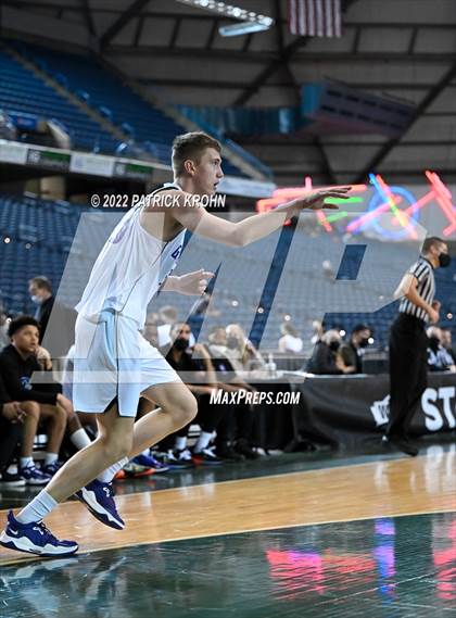 Thumbnail 1 in Mountlake Terrace vs. Garfield (WIAA 3A Round 4 State Playoff) photogallery.