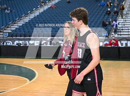 Thumbnail 3 in Mountlake Terrace vs. Garfield (WIAA 3A Round 4 State Playoff) photogallery.