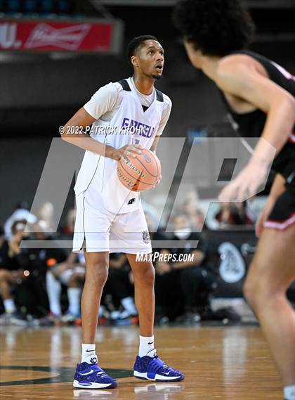 Thumbnail 1 in Mountlake Terrace vs. Garfield (WIAA 3A Round 4 State Playoff) photogallery.