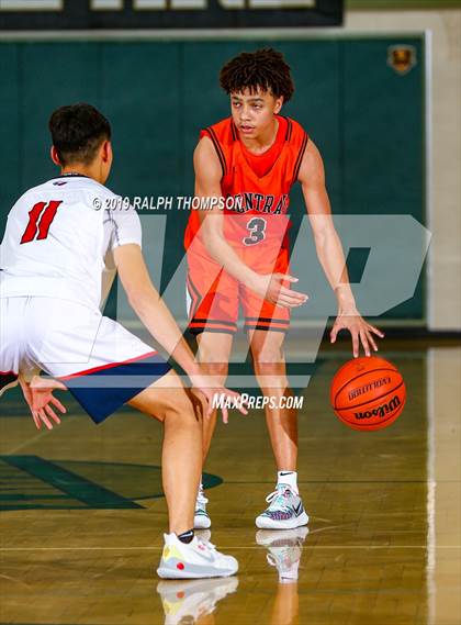 Thumbnail 1 in Central vs. Pleasant Grove (Mark Macres Memorial Tournament) photogallery.