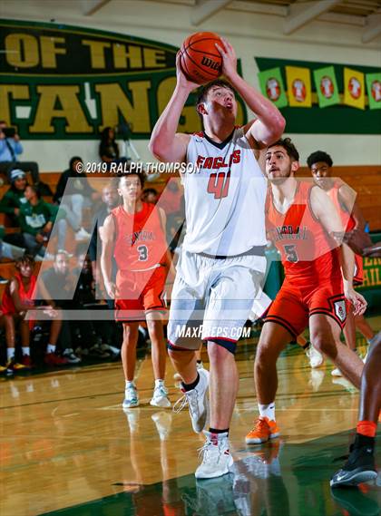 Thumbnail 2 in Central vs. Pleasant Grove (Mark Macres Memorial Tournament) photogallery.