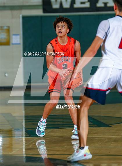 Thumbnail 2 in Central vs. Pleasant Grove (Mark Macres Memorial Tournament) photogallery.
