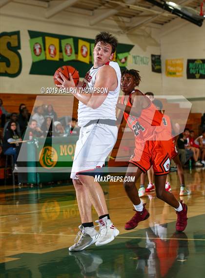 Thumbnail 1 in Central vs. Pleasant Grove (Mark Macres Memorial Tournament) photogallery.