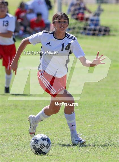 Thumbnail 2 in St. Johns vs. Willcox (Old Pueblo Classic) photogallery.