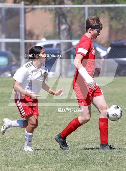 Thumbnail 2 in St. Johns vs. Willcox (Old Pueblo Classic) photogallery.