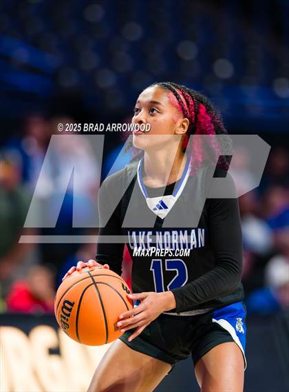 Thumbnail 2 in Lake Norman vs McDowell (NCHSAA 4A Regional Final) photogallery.