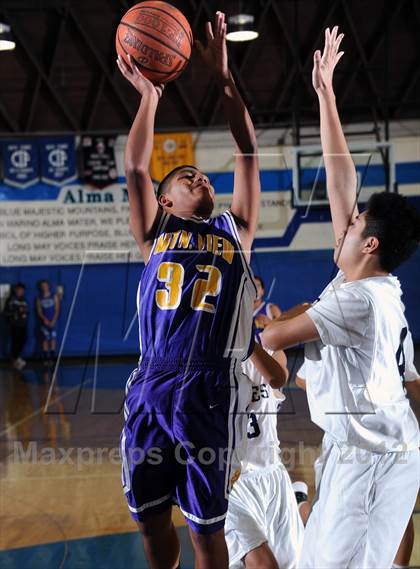 Thumbnail 2 in Gabrielino vs Mountain View (San Marino Tournament) photogallery.