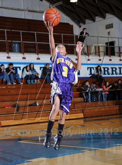 Thumbnail 3 in Gabrielino vs Mountain View (San Marino Tournament) photogallery.