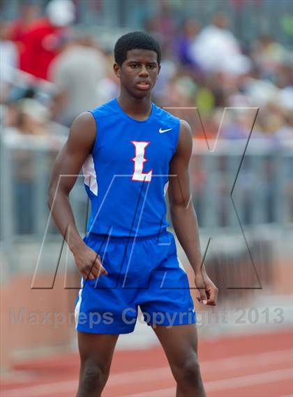 Thumbnail 2 in UIL Region 4 Regional Track & Field photogallery.