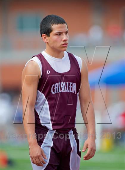 Thumbnail 3 in UIL Region 4 Regional Track & Field photogallery.