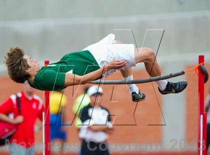 Thumbnail 1 in UIL Region 4 Regional Track & Field photogallery.