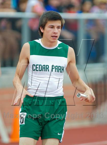 Thumbnail 1 in UIL Region 4 Regional Track & Field photogallery.