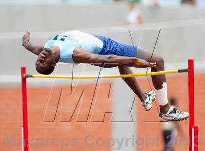 Thumbnail 3 in UIL Region 4 Regional Track & Field photogallery.