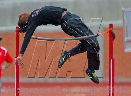 Thumbnail 2 in UIL Region 4 Regional Track & Field photogallery.