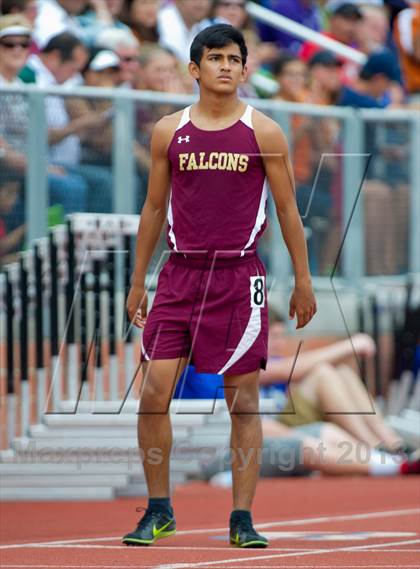 Thumbnail 2 in UIL Region 4 Regional Track & Field photogallery.