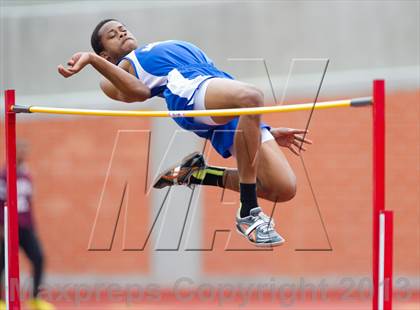 Thumbnail 3 in UIL Region 4 Regional Track & Field photogallery.