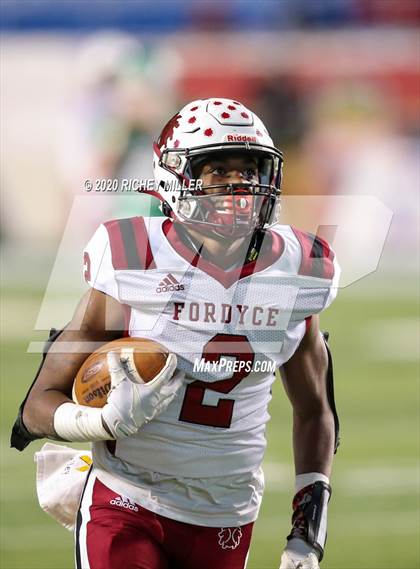 Thumbnail 3 in Des Arc vs. Fordyce (AAA 2A Finals) photogallery.