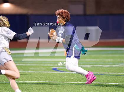 Thumbnail 2 in Blessed Trinity vs. Marietta (GHSA Division 3 Quarterfinal) photogallery.