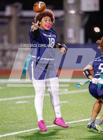 Thumbnail 3 in Blessed Trinity vs. Marietta (GHSA Division 3 Quarterfinal) photogallery.