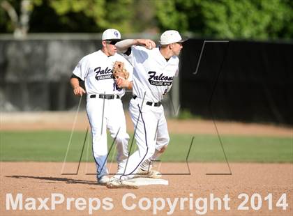 Thumbnail 3 in Marin Catholic vs. College Park (CIF NCS D2 Final) photogallery.