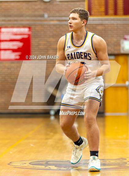 Thumbnail 1 in Pyramid Lake vs. Reed (Nelson Electric Rail City Classic) photogallery.