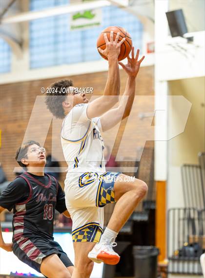 Thumbnail 1 in Pyramid Lake vs. Reed (Nelson Electric Rail City Classic) photogallery.