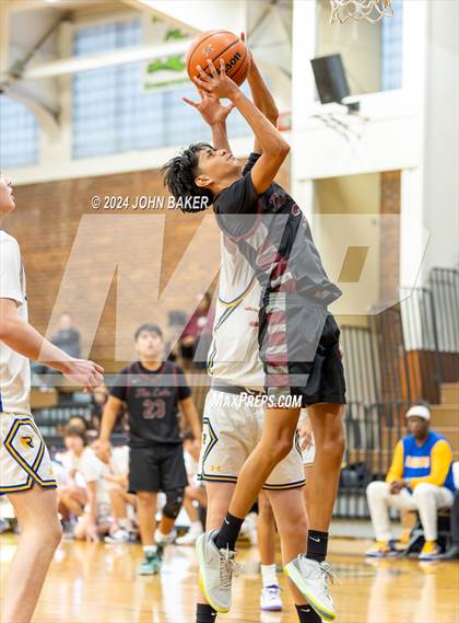Thumbnail 2 in Pyramid Lake vs. Reed (Nelson Electric Rail City Classic) photogallery.