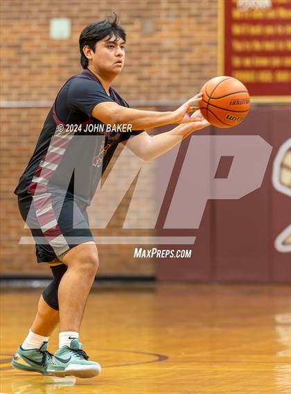 Thumbnail 2 in Pyramid Lake vs. Reed (Nelson Electric Rail City Classic) photogallery.
