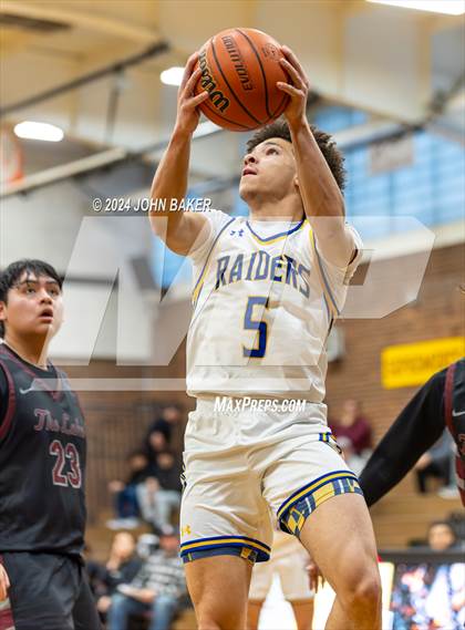 Thumbnail 2 in Pyramid Lake vs. Reed (Nelson Electric Rail City Classic) photogallery.