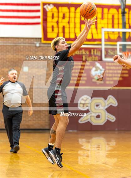 Thumbnail 3 in Pyramid Lake vs. Reed (Nelson Electric Rail City Classic) photogallery.