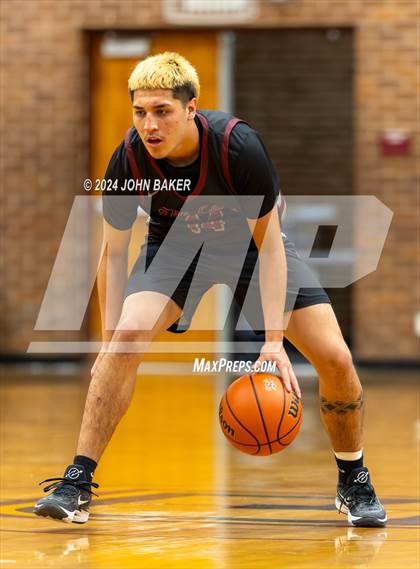 Thumbnail 1 in Pyramid Lake vs. Reed (Nelson Electric Rail City Classic) photogallery.