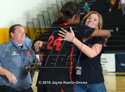 Thumbnail 2 in Antelope Valley vs. La Canada (CIF SS 3A Final) photogallery.