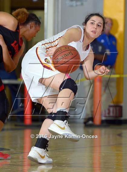 Thumbnail 1 in Antelope Valley vs. La Canada (CIF SS 3A Final) photogallery.