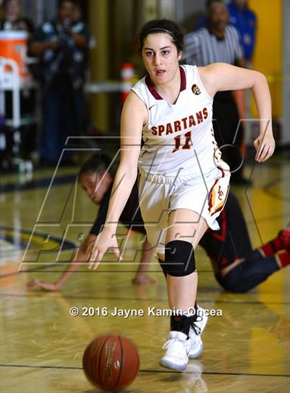 Thumbnail 2 in Antelope Valley vs. La Canada (CIF SS 3A Final) photogallery.