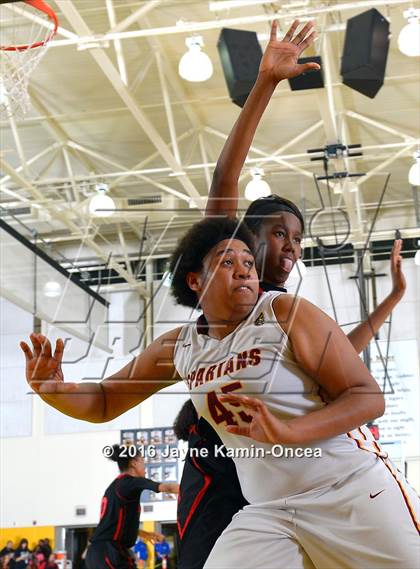 Thumbnail 2 in Antelope Valley vs. La Canada (CIF SS 3A Final) photogallery.