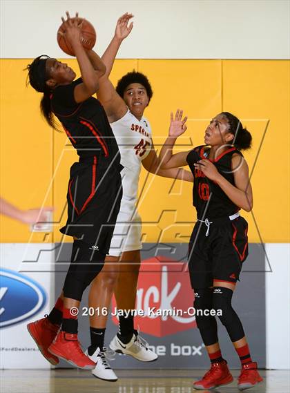Thumbnail 2 in Antelope Valley vs. La Canada (CIF SS 3A Final) photogallery.