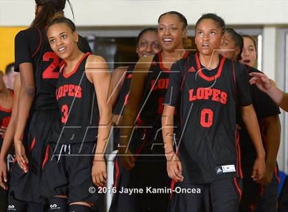 Thumbnail 1 in Antelope Valley vs. La Canada (CIF SS 3A Final) photogallery.