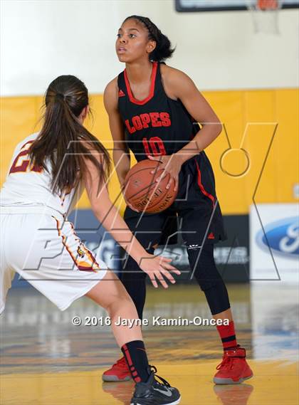 Thumbnail 1 in Antelope Valley vs. La Canada (CIF SS 3A Final) photogallery.
