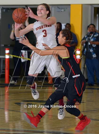 Thumbnail 2 in Antelope Valley vs. La Canada (CIF SS 3A Final) photogallery.
