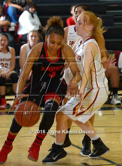 Thumbnail 2 in Antelope Valley vs. La Canada (CIF SS 3A Final) photogallery.