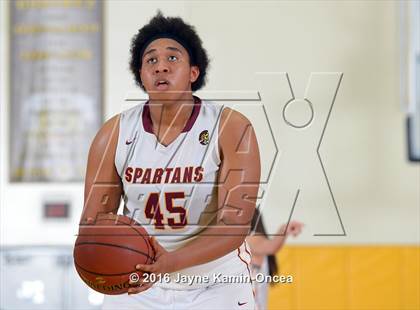 Thumbnail 3 in Antelope Valley vs. La Canada (CIF SS 3A Final) photogallery.