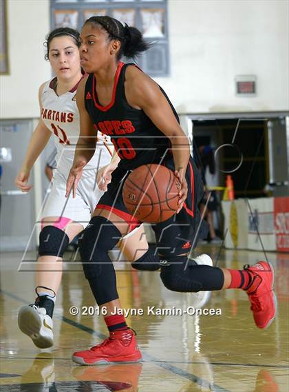 Thumbnail 3 in Antelope Valley vs. La Canada (CIF SS 3A Final) photogallery.