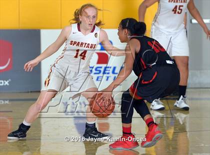 Thumbnail 2 in Antelope Valley vs. La Canada (CIF SS 3A Final) photogallery.