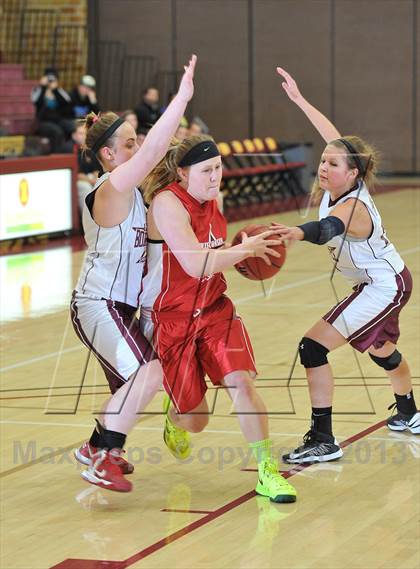 Thumbnail 1 in Minnesota vs Wisconsin (Border Battle All-Star Game) photogallery.