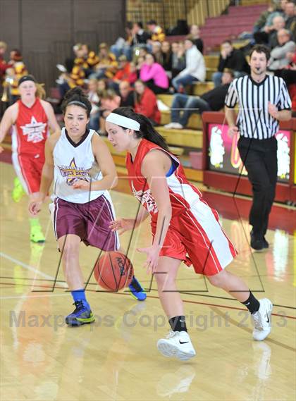 Thumbnail 3 in Minnesota vs Wisconsin (Border Battle All-Star Game) photogallery.