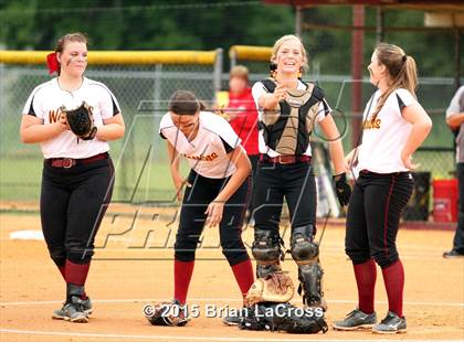 Thumbnail 1 in West Nassau vs. Bishop Snyder (FHSAA Regional Semifinal) photogallery.