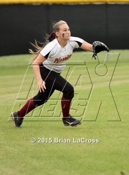 Thumbnail 2 in West Nassau vs. Bishop Snyder (FHSAA Regional Semifinal) photogallery.