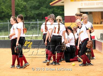 Thumbnail 1 in West Nassau vs. Bishop Snyder (FHSAA Regional Semifinal) photogallery.