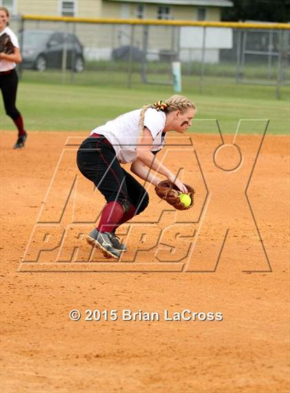 Thumbnail 2 in West Nassau vs. Bishop Snyder (FHSAA Regional Semifinal) photogallery.