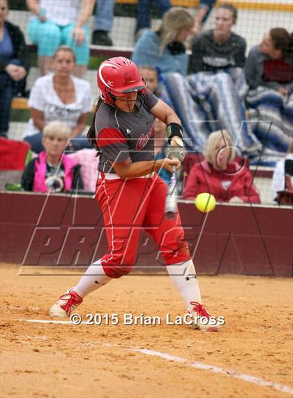 Thumbnail 1 in West Nassau vs. Bishop Snyder (FHSAA Regional Semifinal) photogallery.